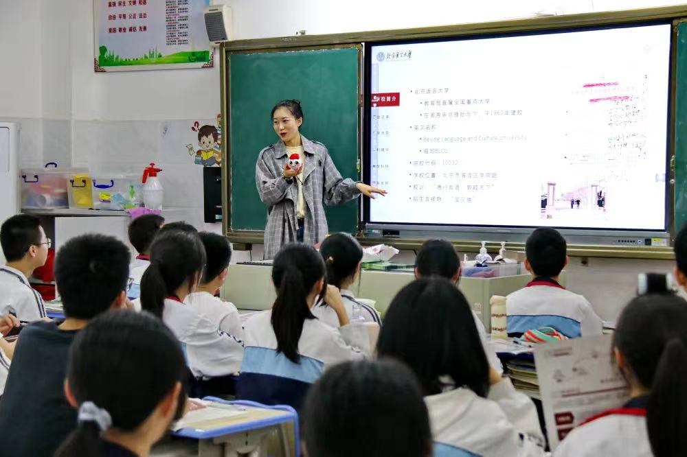 泉州七中：激发师生成长力 彰显学校硬实力