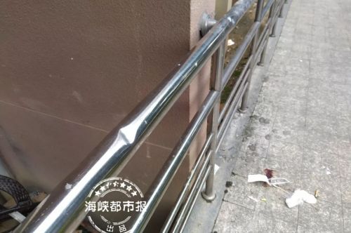 福州4岁男孩从11楼逃生窗坠下身亡 当时家中空无一人